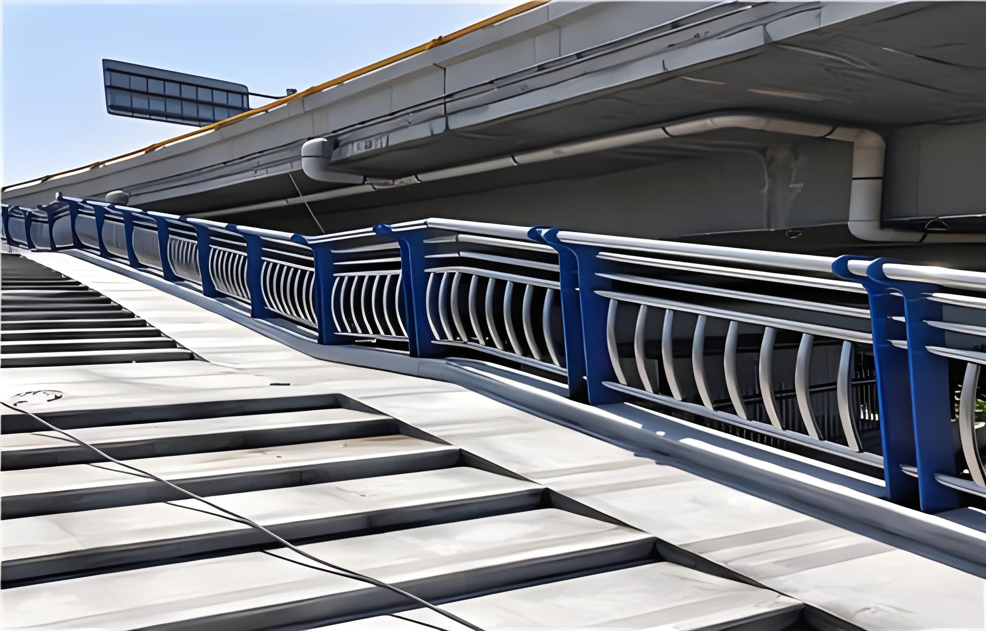 枣庄不锈钢桥梁护栏维护方案：确保安全，延长使用寿命